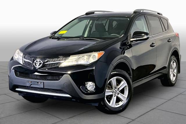 2015 Toyota RAV4 XLE AWD photo