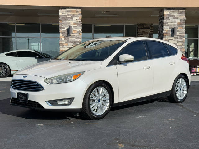 2015 Ford Focus Titanium FWD photo