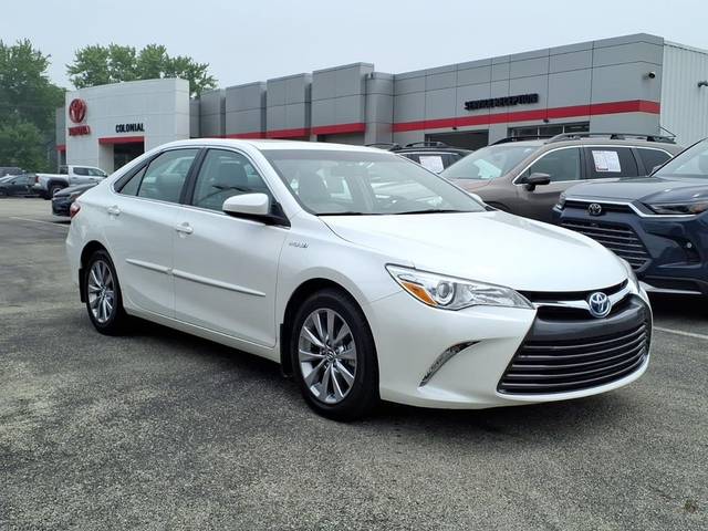 2015 Toyota Camry XLE FWD photo