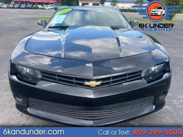 2015 Chevrolet Camaro LT RWD photo