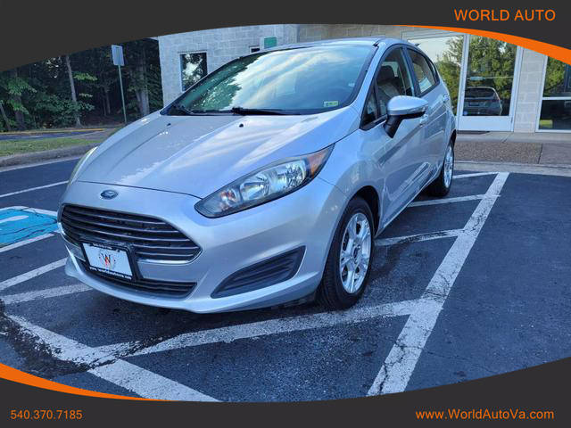 2015 Ford Fiesta SE FWD photo