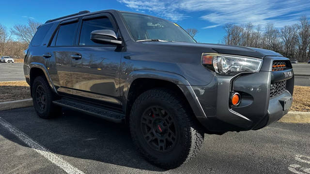 2015 Toyota 4Runner SR5 4WD photo