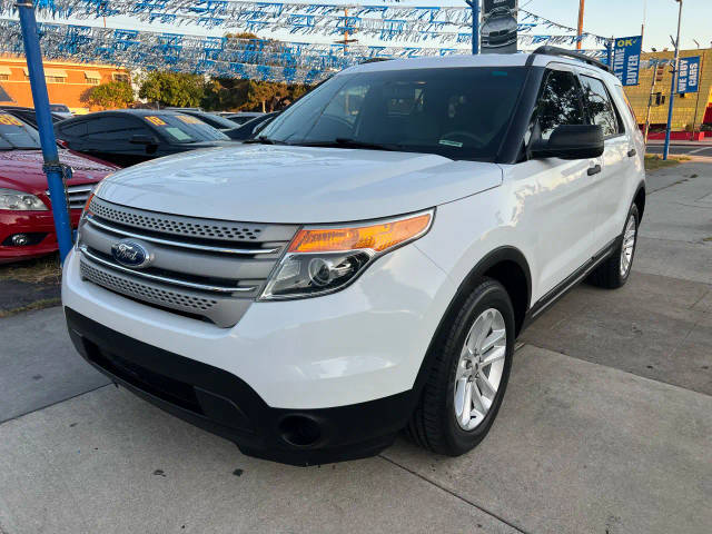 2015 Ford Explorer Base FWD photo