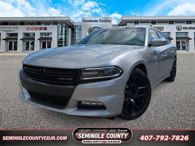 2015 Dodge Charger SXT RWD photo