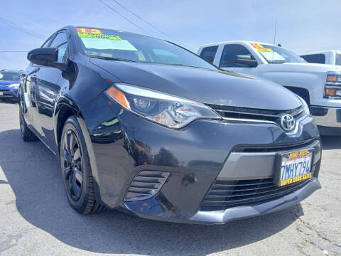 2015 Toyota Corolla LE FWD photo