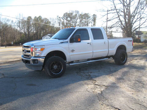 2015 Ford F-250 Super Duty Platinum 4WD photo