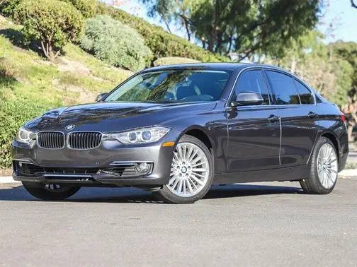 2015 BMW 3 Series 328i RWD photo