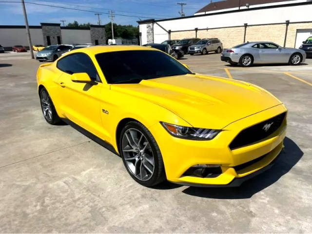 2015 Ford Mustang GT Premium RWD photo