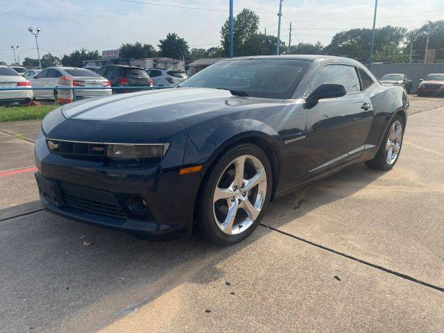2015 Chevrolet Camaro LT RWD photo