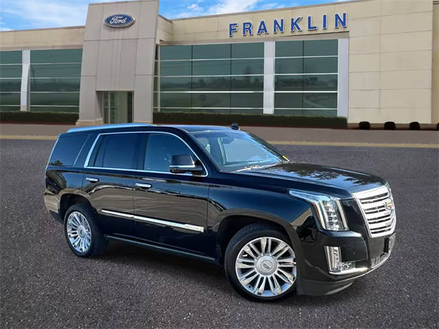2015 Cadillac Escalade Platinum 4WD photo