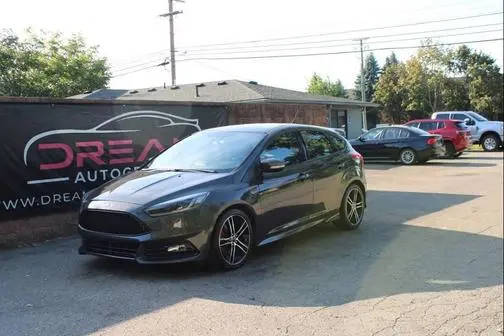 2015 Ford Focus ST FWD photo