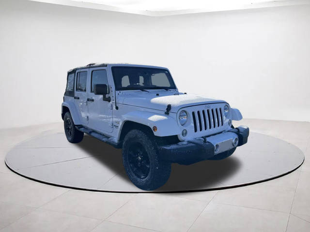 2015 Jeep Wrangler Unlimited Sahara 4WD photo