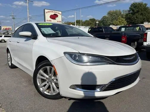 2015 Chrysler 200 Limited FWD photo