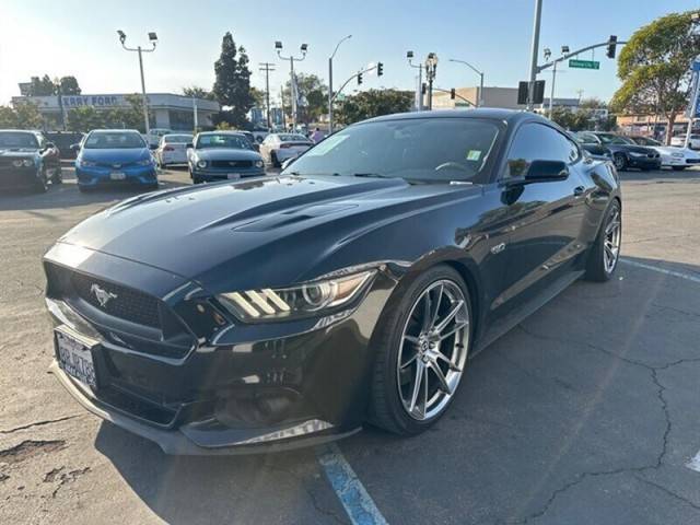 2015 Ford Mustang GT Premium RWD photo