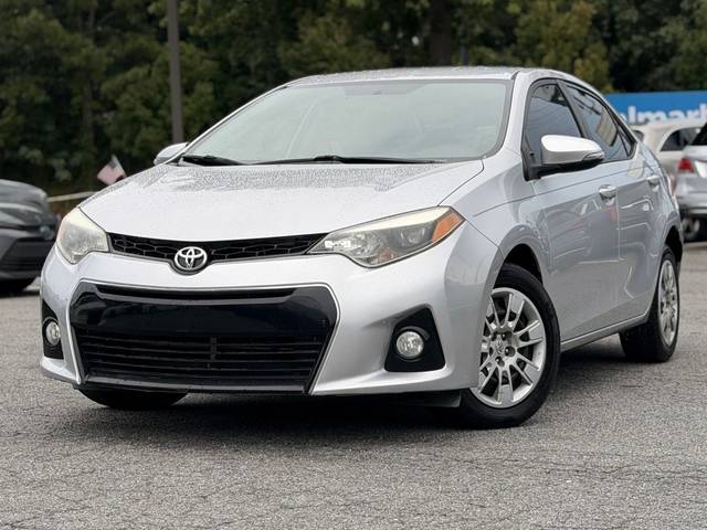 2015 Toyota Corolla FWD photo