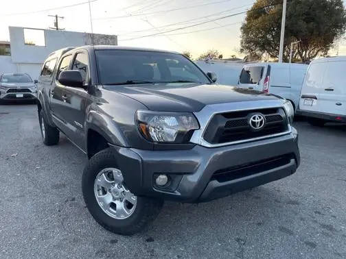 2015 Toyota Tacoma  4WD photo