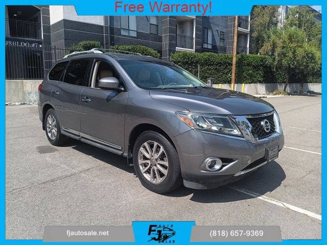2015 Nissan Pathfinder SL FWD photo