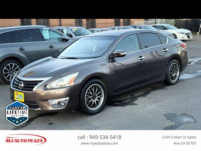 2015 Nissan Altima 2.5 SV FWD photo