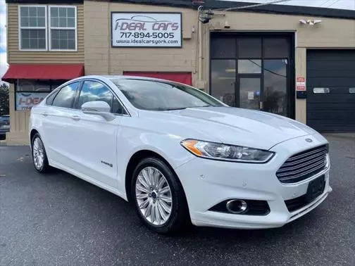 2016 Ford Fusion SE Hybrid FWD photo