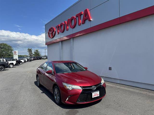 2015 Toyota Camry SE FWD photo