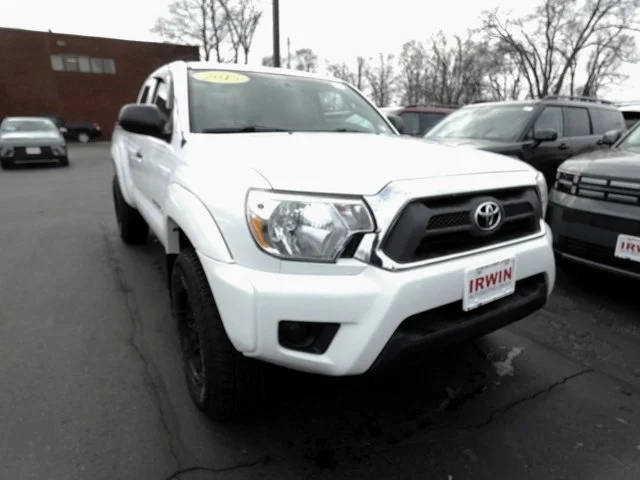 2015 Toyota Tacoma  4WD photo