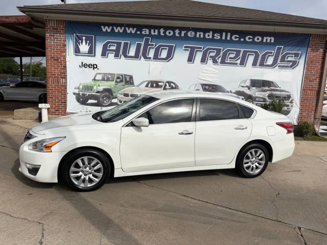 2015 Nissan Altima 2.5 S FWD photo