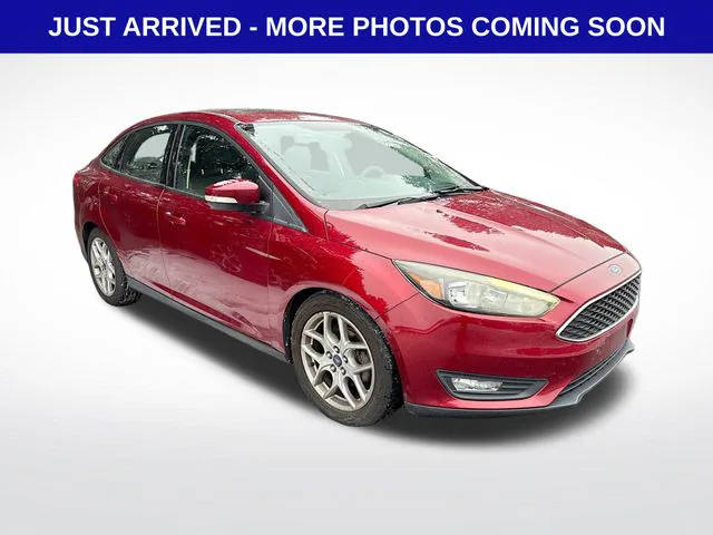 2015 Ford Focus SE FWD photo