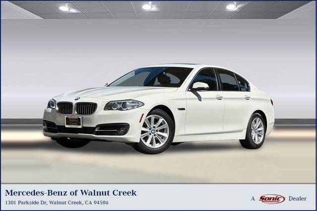 2015 BMW 5 Series 528i RWD photo