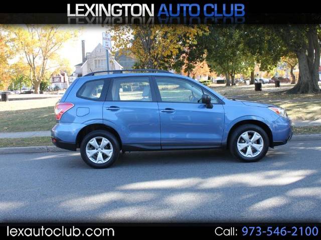 2015 Subaru Forester 2.5i AWD photo