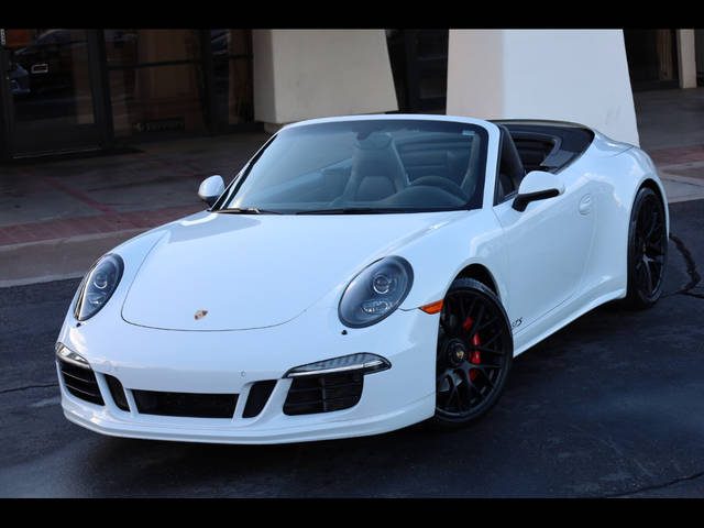 2015 Porsche 911 Carrera S RWD photo