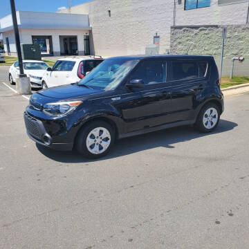 2015 Kia Soul Base FWD photo