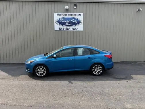 2015 Ford Focus SE FWD photo