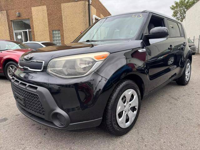 2015 Kia Soul Base FWD photo