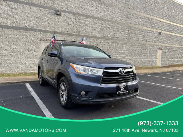 2015 Toyota Highlander XLE AWD photo
