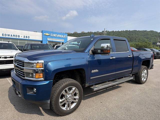 2015 Chevrolet Silverado 2500HD High Country 4WD photo