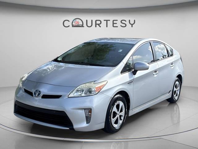 2015 Toyota Prius Three FWD photo