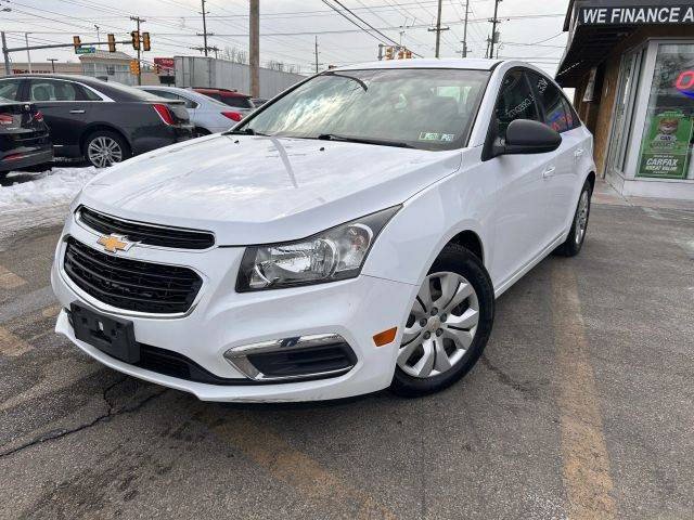 2015 Chevrolet Cruze LS FWD photo