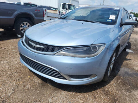 2015 Chrysler 200 Limited FWD photo