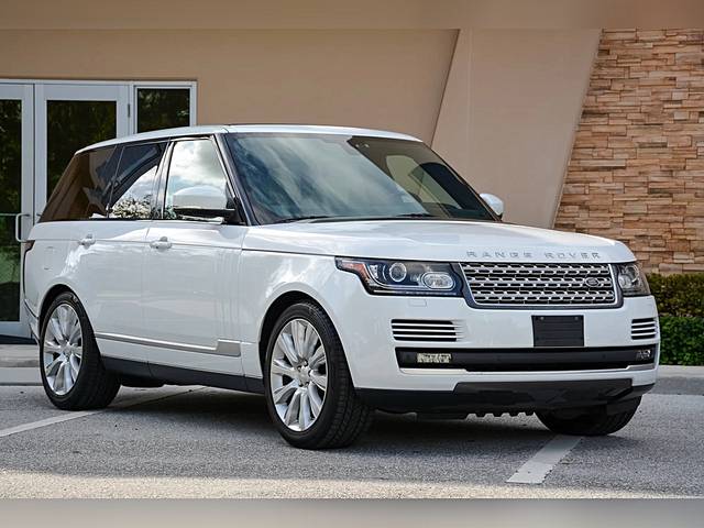 2015 Land Rover Range Rover Supercharged 4WD photo