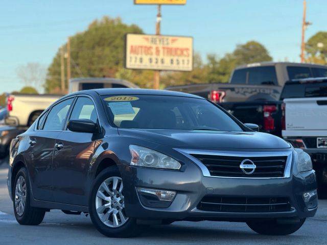 2015 Nissan Altima 2.5 S FWD photo