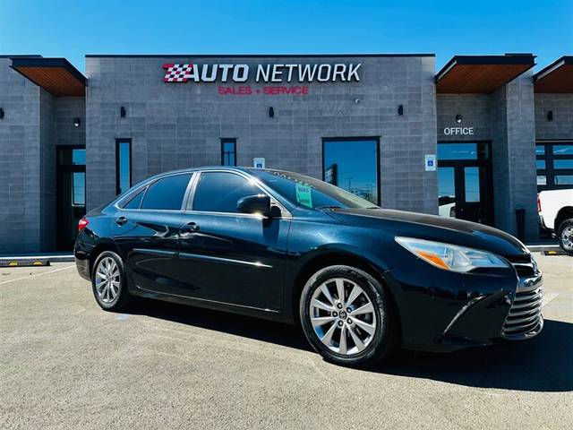 2015 Toyota Camry XLE FWD photo