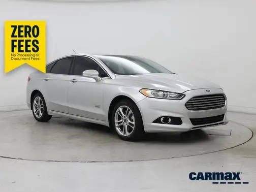 2016 Ford Fusion Energi Titanium FWD photo