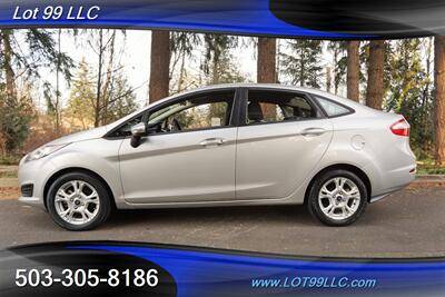 2015 Ford Fiesta SE FWD photo