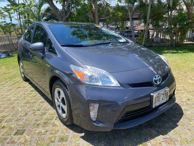 2015 Toyota Prius Four FWD photo