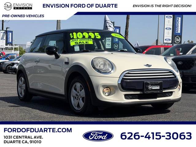 2015 MINI Hardtop 2 Door  FWD photo