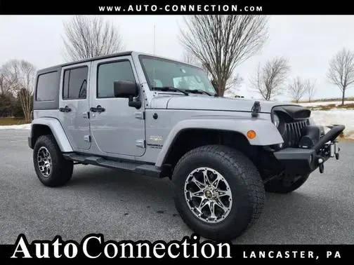 2015 Jeep Wrangler Unlimited Sahara 4WD photo