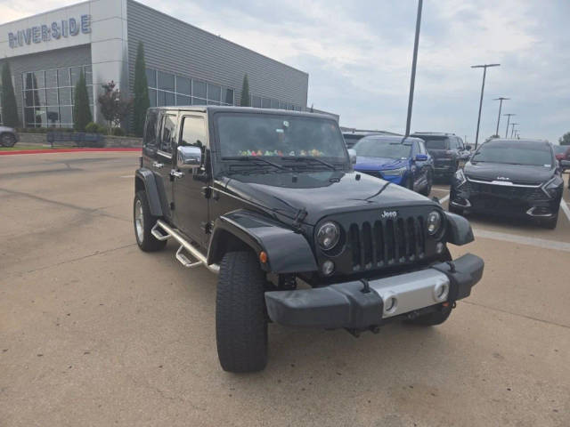 2015 Jeep Wrangler Unlimited Sahara 4WD photo