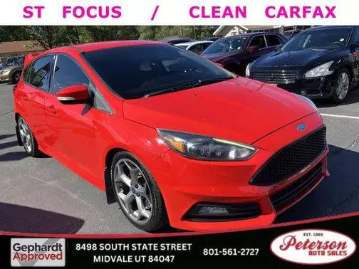 2015 Ford Focus ST FWD photo