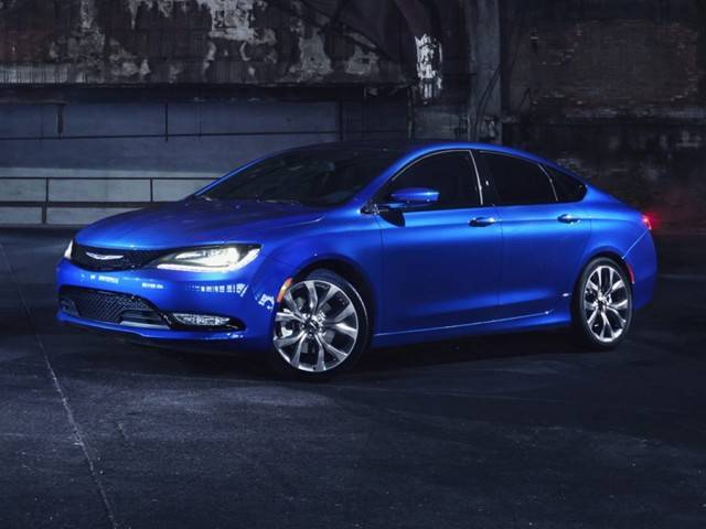 2015 Chrysler 200 S FWD photo