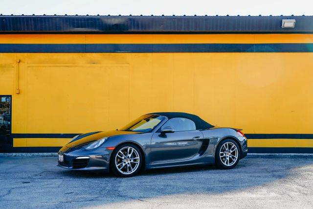 2015 Porsche Boxster RWD photo